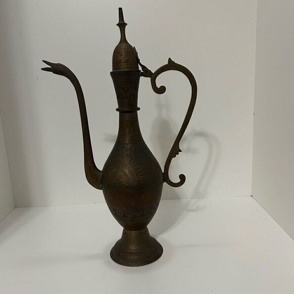 Vintage Brass Coffee Teapot Pitcher 9"x 15" Brown Ornate Etched Gooseneck - Picture 7 of 8